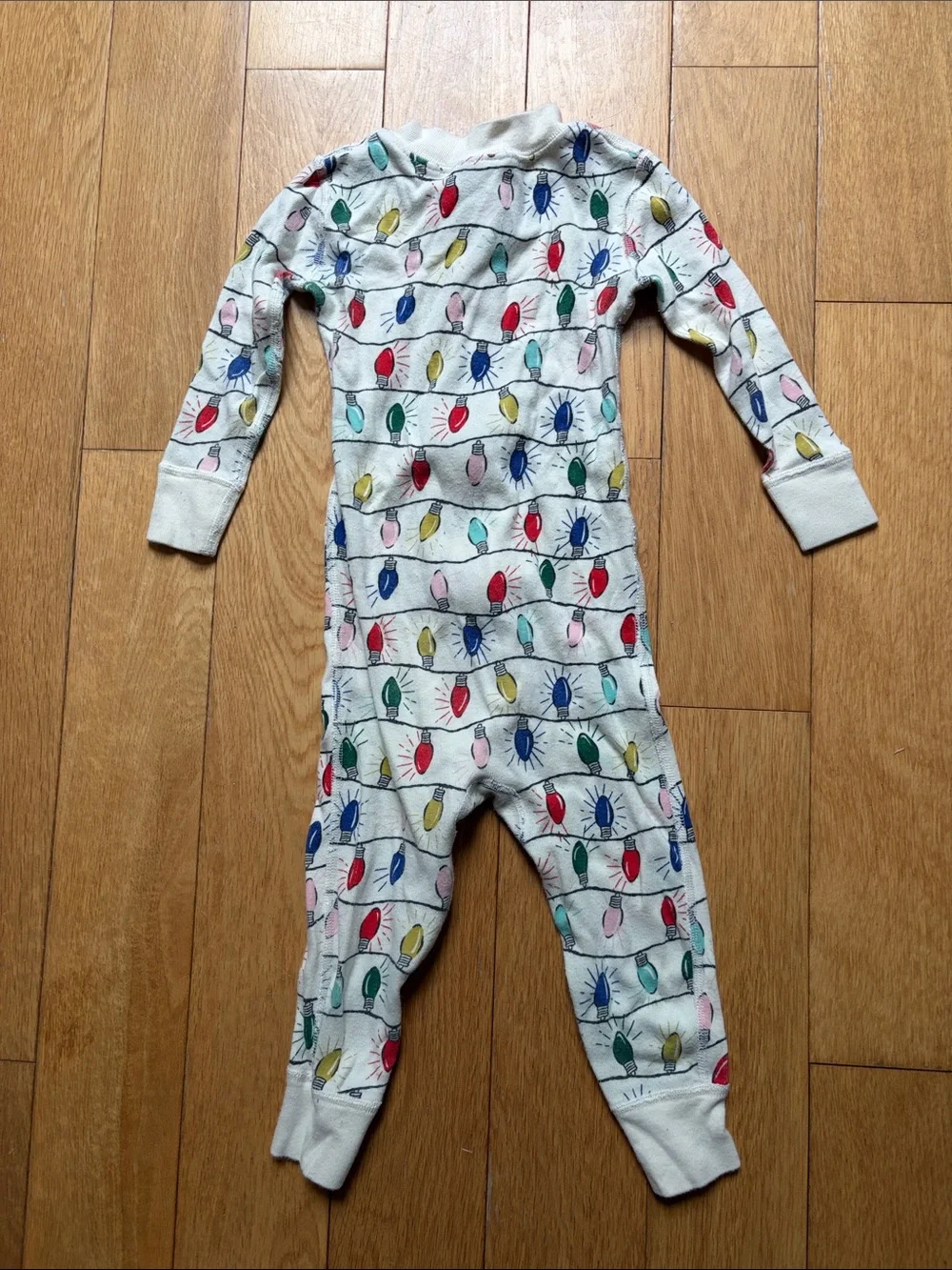 Hanna Andersson Kids White One-Piece Pajamas with Bright Bulbs Print